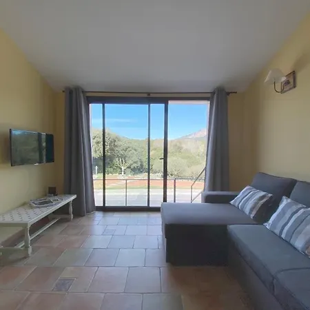 Mas De Cala - Gites Avec Piscine Au Pic Saint-Loup